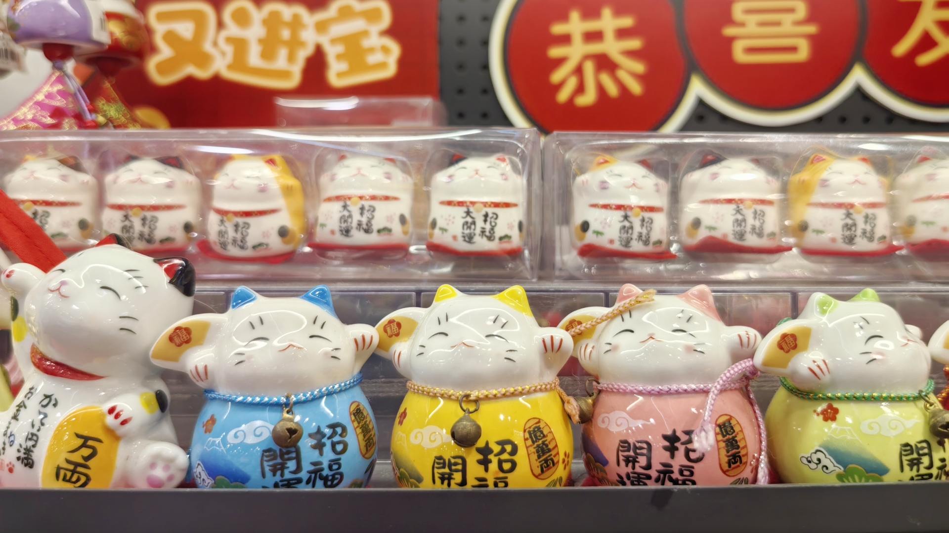开文创店是自己做新品牌还是加盟已有的文创品牌比较好？